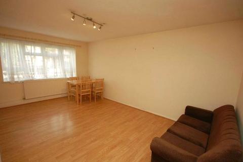 2 bedroom apartment to rent, Chilvins Court, 172 Nether Street, London, N3