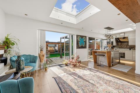 undefined, Ravenswood Avenue, Surbiton KT6