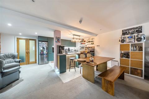 undefined, Alpha Road, Surbiton KT5