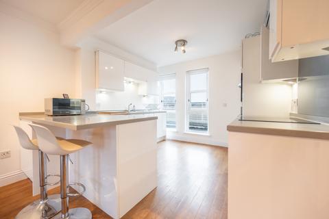 3 bedroom flat to rent, Sauchiehall Street, Flat 4/2, Kelvingrove, Glasgow, G3 7UE