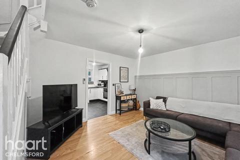 2 bedroom end of terrace house for sale, Dixon Avenue, Chelmsford