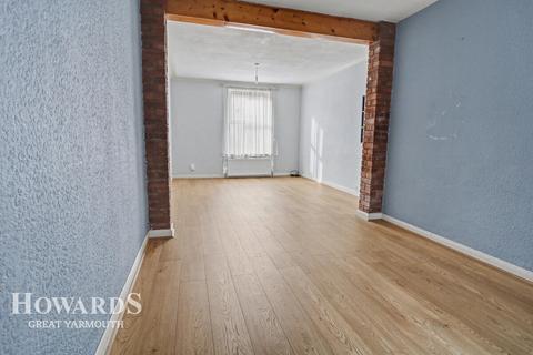 3 bedroom terraced house for sale, Arundel Road, Great Yarmouth