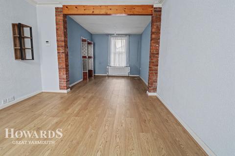 3 bedroom terraced house for sale, Arundel Road, Great Yarmouth