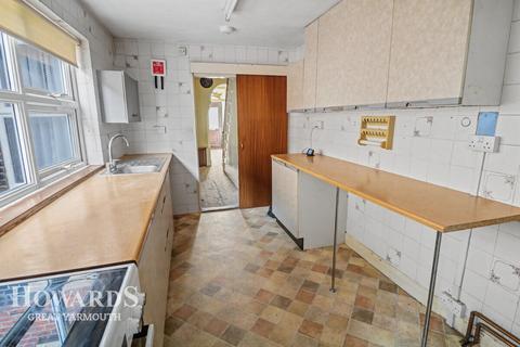 3 bedroom terraced house for sale, Arundel Road, Great Yarmouth
