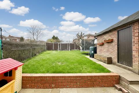 3 bedroom semi-detached house for sale, Cardinal Avenue, Borehamwood, WD6