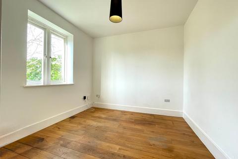 6 bedroom detached house for sale, Kingswear Drive, Broughton, Milton Keynes, MK10
