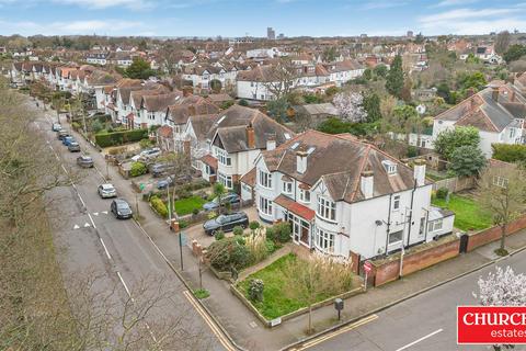 undefined, Overton Drive, Wanstead