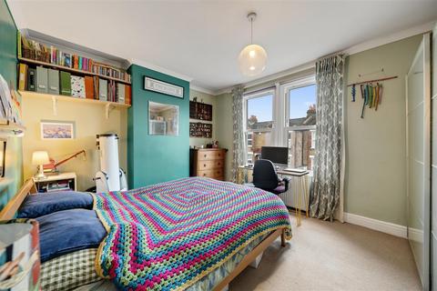 3 bedroom terraced house for sale, Foxbury Road, Bromley