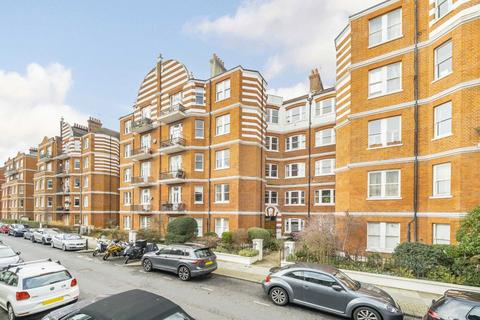 2 bedroom flat for sale, Lurline Gardens, London SW11