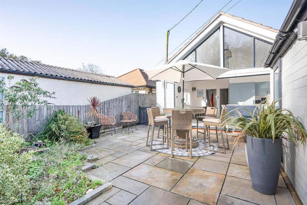 25 Pauls Lane,Overstrand-6.jpg