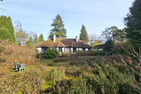 3 bedroom bungalow for sale, Furze Hill Road, Hampshire GU35
