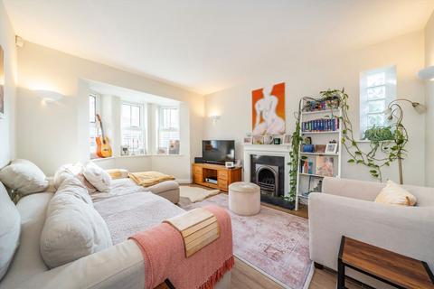 undefined, Algar Road, Old Isleworth TW7