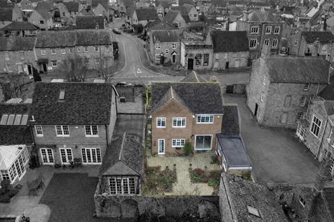 undefined, Wood Street, Higham Ferrers NN10