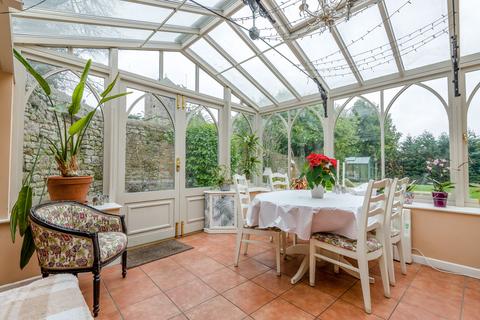 5 bedroom detached house for sale, Church Road, Caldicot, NP26