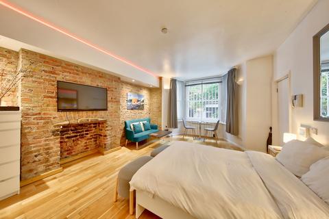 undefined, Longridge Road, London, SW5