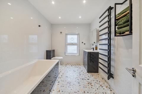 3 bedroom terraced house for sale, Algernon Road, Lewisham, London, SE13