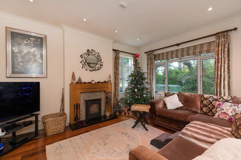 4 bedroom bungalow for sale, Le Douit Boudin, Castel