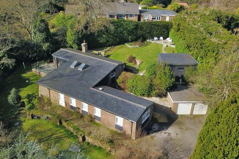 4 bedroom detached bungalow for sale, Storrington - Hampers Lane