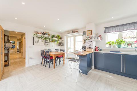 3 bedroom detached bungalow for sale, 4 Priory Meadows, Hadleigh
