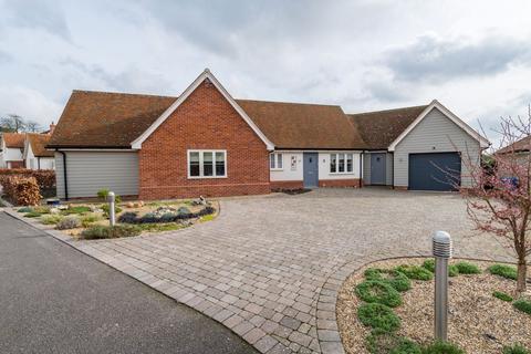 undefined, 4 Priory Meadows, Hadleigh