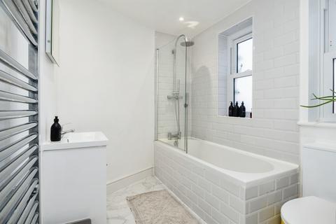 2 bedroom flat for sale, Boyne Park, Tunbridge Wells