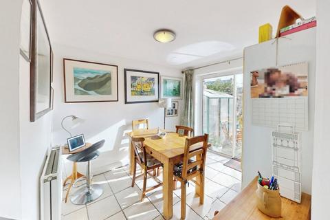 3 bedroom semi-detached house for sale, Alstone Mews, Cheltenham