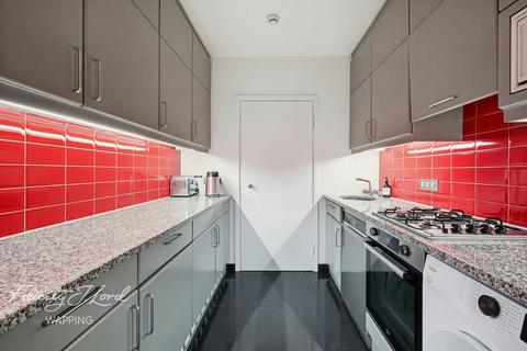 1 bedroom flat for sale, New Crane Place, LONDON, E1W