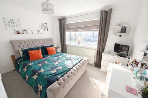 2 bedroom terraced house for sale, Northfield Lane, Wickersley