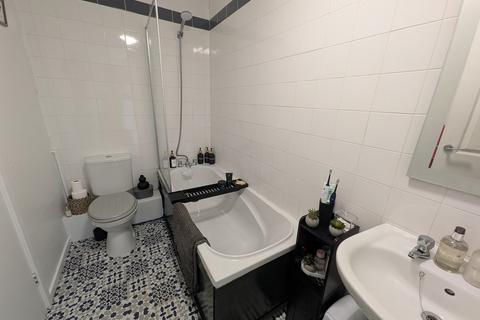 2 bedroom terraced house for sale, Northfield Lane, Wickersley