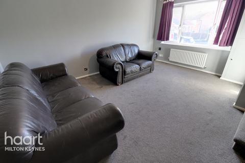 3 bedroom terraced house to rent, Hilliard Drive, Bradwell