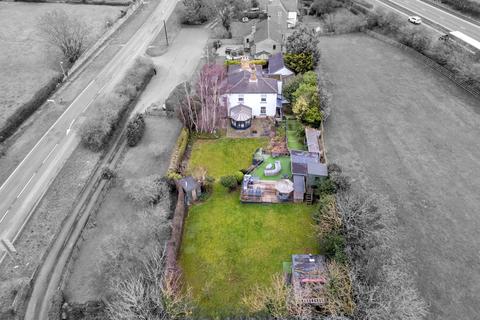 4 bedroom detached house for sale, Great North Road, Darrington, Pontefract, West Yorkshire, WF8