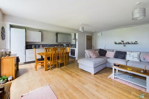 undefined, Church Road, Wirral CH63