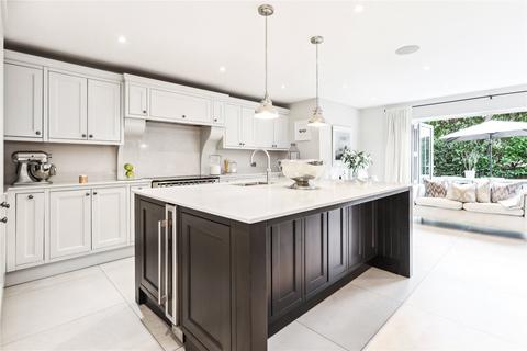 undefined, Warrens End, Rowtown, KT15