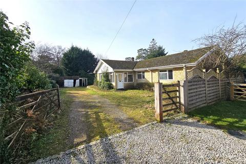4 bedroom bungalow for sale, Seymour Road, Hampshire GU35