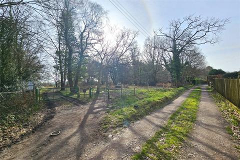 4 bedroom bungalow for sale, Seymour Road, Hampshire GU35