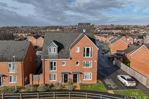 Mabel Smith Walk, Stoke-on-trent, Staffordshire, ST4 4FT