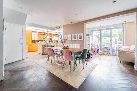 undefined, Sandringham Gardens, Crouch End N8
