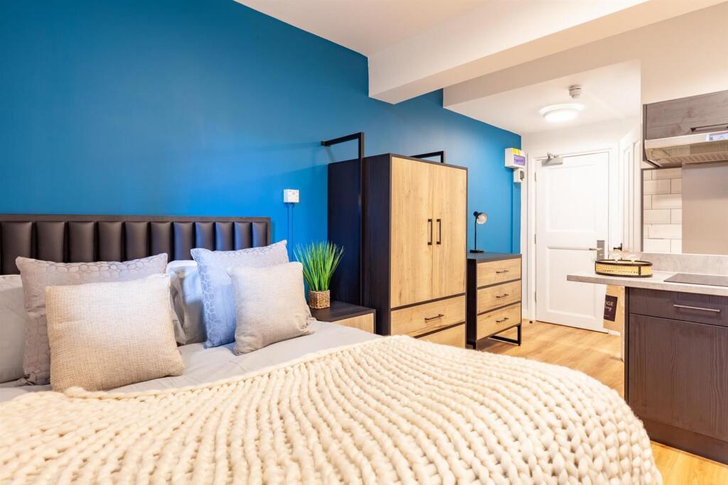 1 bed studio to rent Walham Grove, London SW6