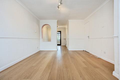 3 bedroom end of terrace house for sale, Mercers Row, St. Albans