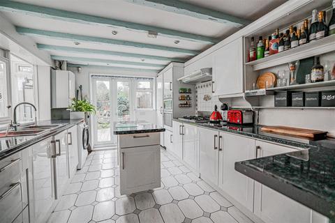 undefined, Woodfarm Road, Hemel Hempstead, HP2
