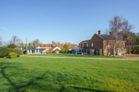 undefined, Fundenhall