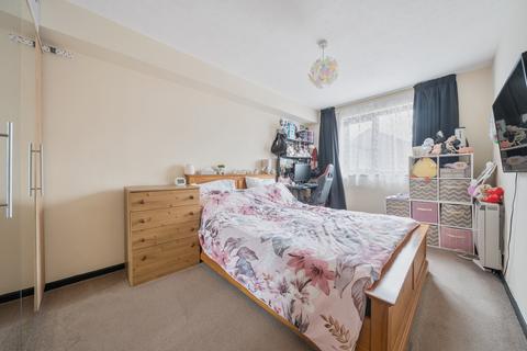 undefined, Oakside Court, Surrey RH6