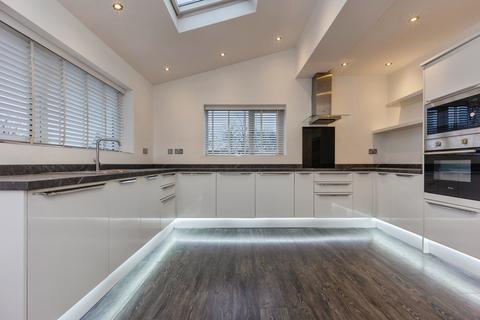 undefined, Buckingham Road, Droylsden, M43