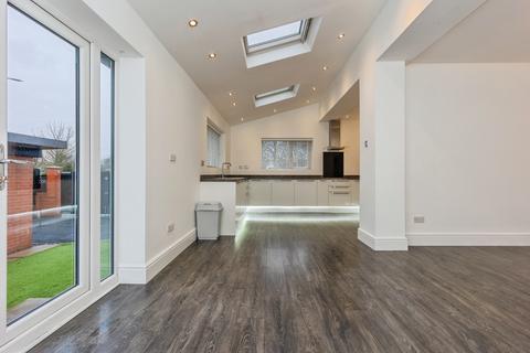 undefined, Buckingham Road, Droylsden, M43