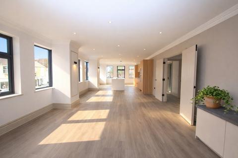 undefined, Apartment 3, 10 Boughton