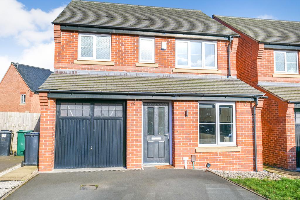Three Bedroom Detached Family Home in Littleover,