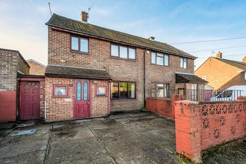 3 bedroom semi-detached house for sale, Caley Road, Kent TN2