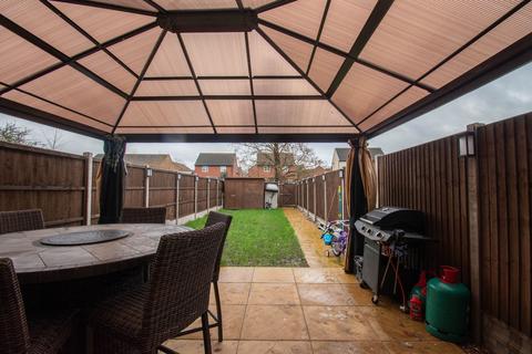 3 bedroom terraced house for sale, Wells Close, Whetstone, Leicester