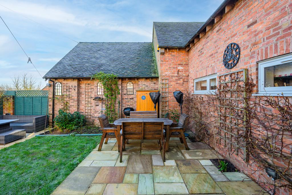 Courtyard Garden 2