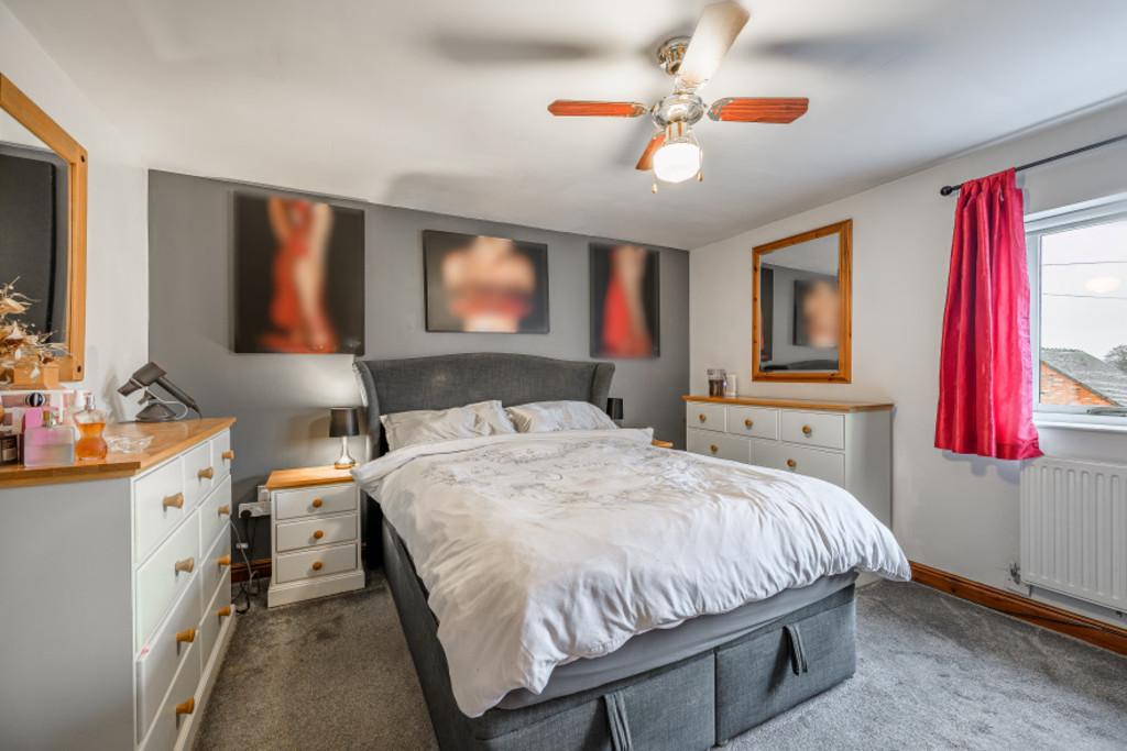 Principal Bedroom 1b
